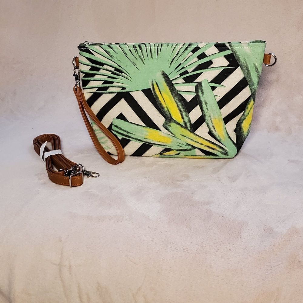 Alex Max Clutch   - Picture 2 of 3